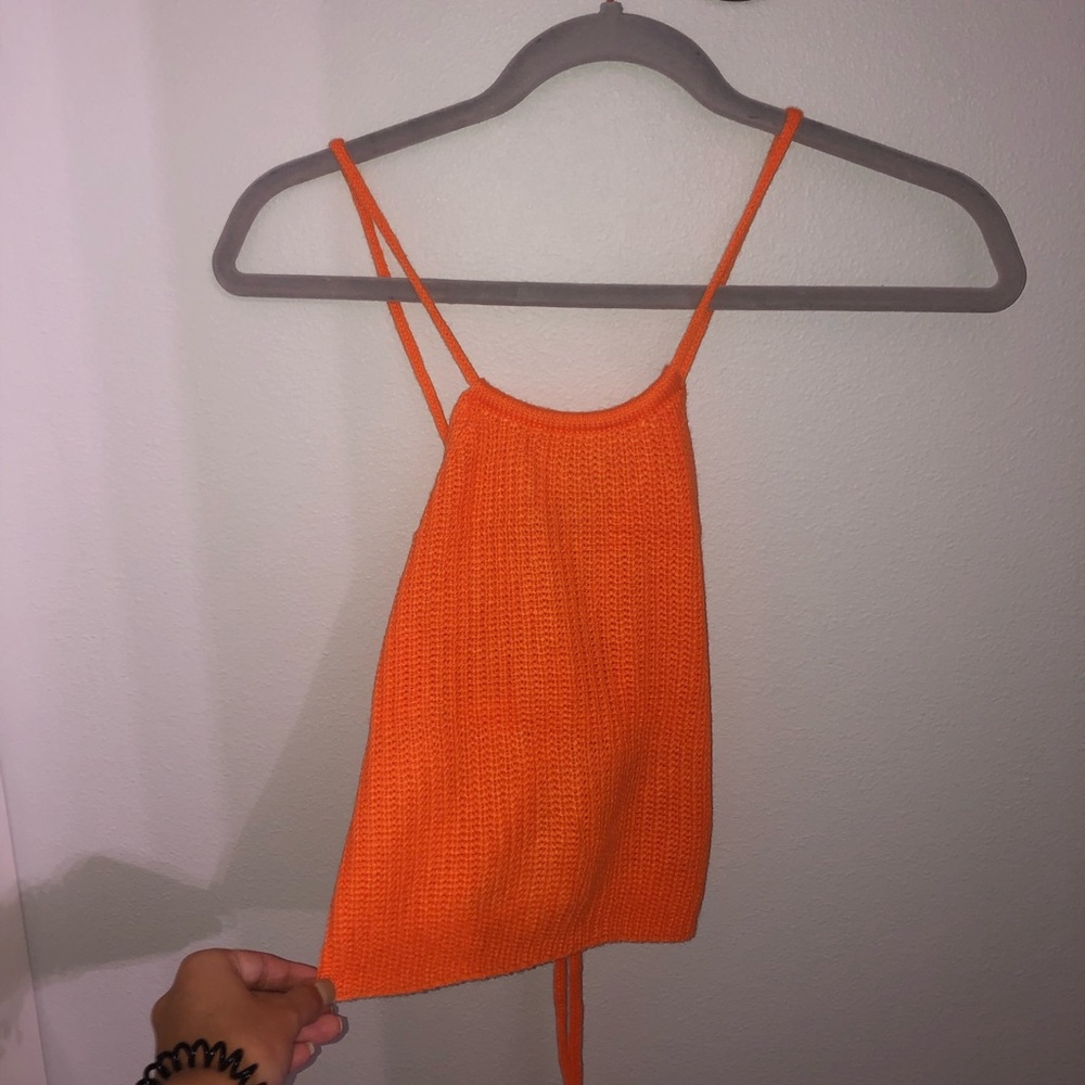 Super cute knit top